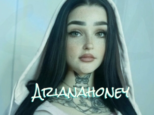 Arianahoney