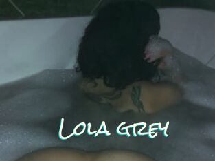 Lola_grey