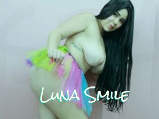 Luna_Smile