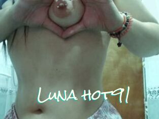 Luna_hot91