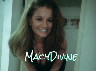 Macy_Divine