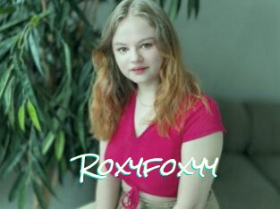 Roxyfoxyy